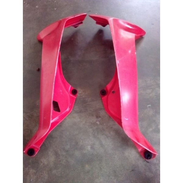 Tebeng cover sayap luar Yamaha Vega r lama vega lama old merah original copotan motor