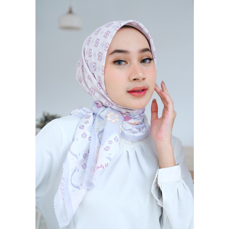 My Daily Hijab Azzura Naima