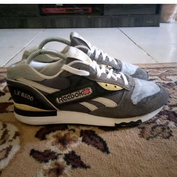 REEBOK CLASIC LX8500