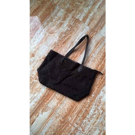 SOLD OUT preloved tote bag teenie weenie