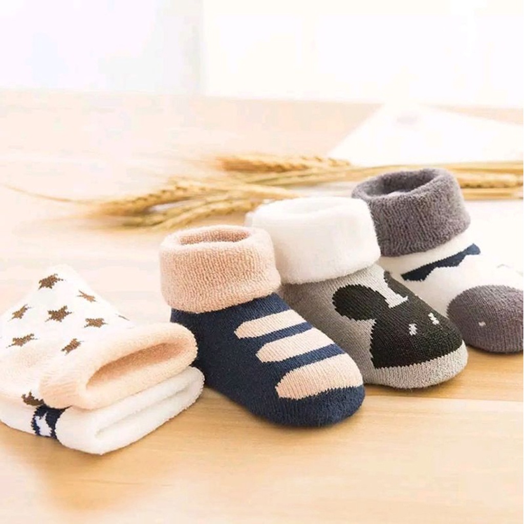 INFY - Kaos kaki bulu bayi lucu kaus kaki anak mata kaki import KK033