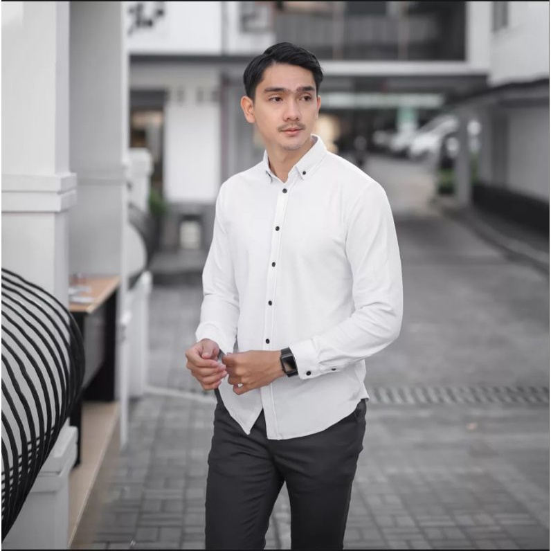 Kemeja Polos Pria Casual Lengan Panjang Lacoste Pique Higt Quality / Kemeja Kantor Anti Kusut Paling Trend 2023