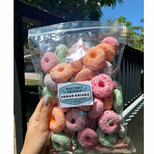 

DONAT SEMUT WARNA WARNI 200gram ENAK/CEMILAN KEKINIAN