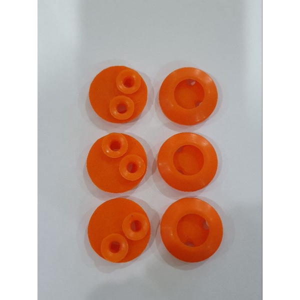 Rubber Sucker Oliver 2 mata