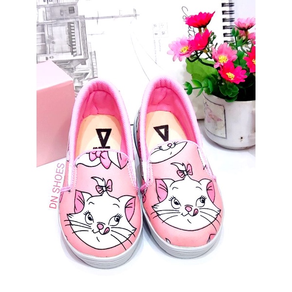 Sepatu Anak slip on anak Perempuan Karakter Marry Pink
