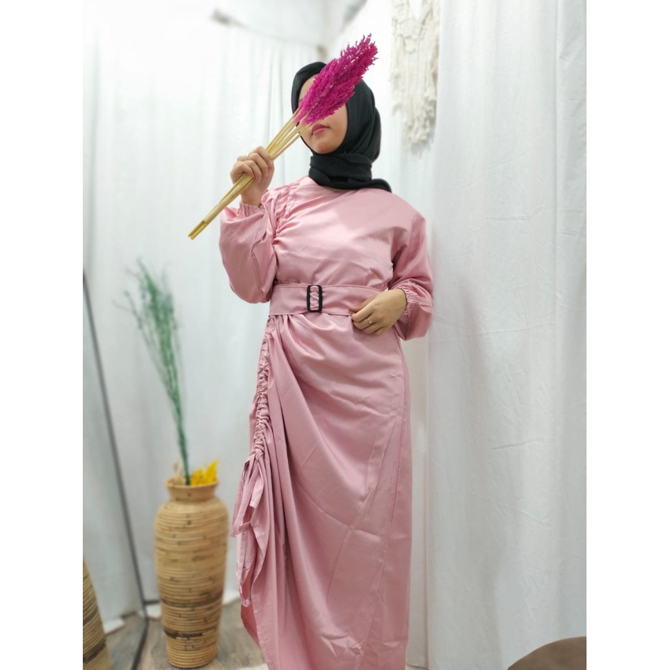 Vanya Dress Satin Serut Bridal Bridesmaid Kondangan Wanita Long Dress Perempuan Fashion Muslim Baju Satin Silk Korean Style Wudhu Friendly Motif Polos Free Belt Kekinian Terbaru 2023