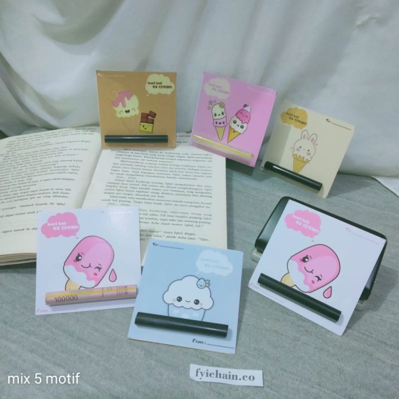 

AMPLOP LEBARAN UNIK UANG DILUAR AMPLOP SEDOTAN BUAT BELI ES CREAM