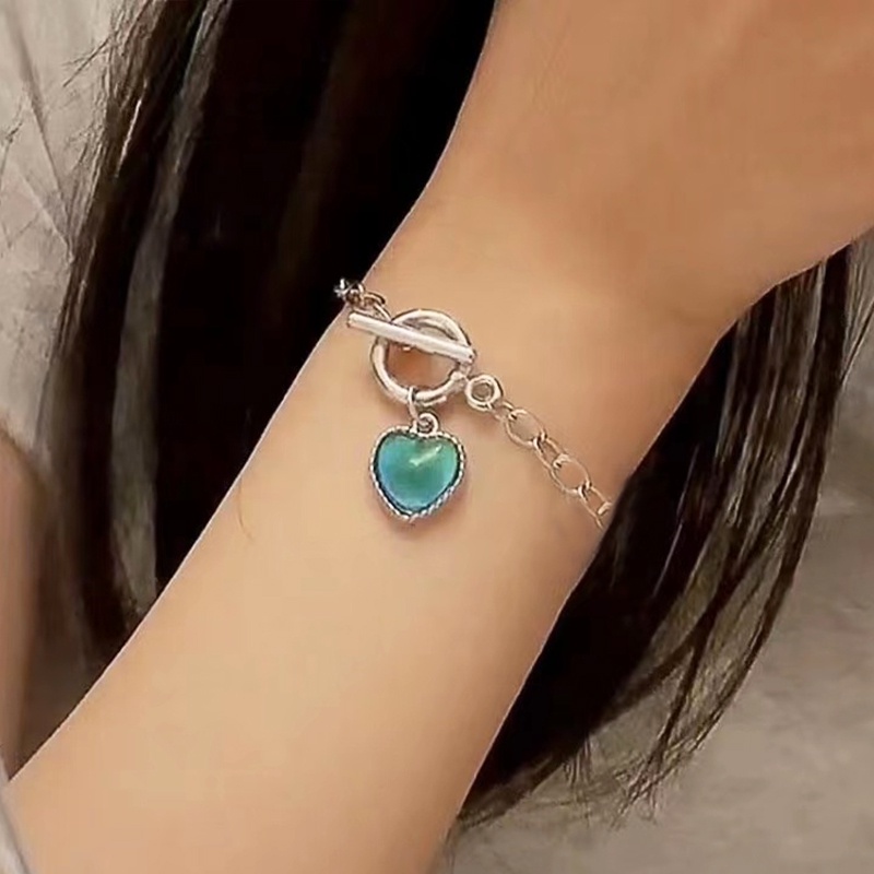 [KD] Kalung Rantai Liontin Hati Bahan Stainless Steel Dapat Berubah Warna Sesuai Suhu Jalan Menembak Hip Hop Perhiasan Teman Gadis Keren