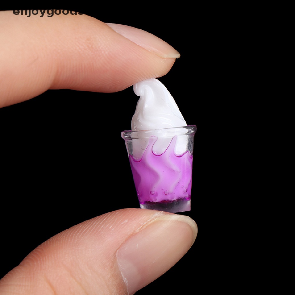 [Rready Stock] 10pcs 1per12rumah Boneka Miniatur Pretend Food Candy Color Ice Cream Cup Drink (ID)