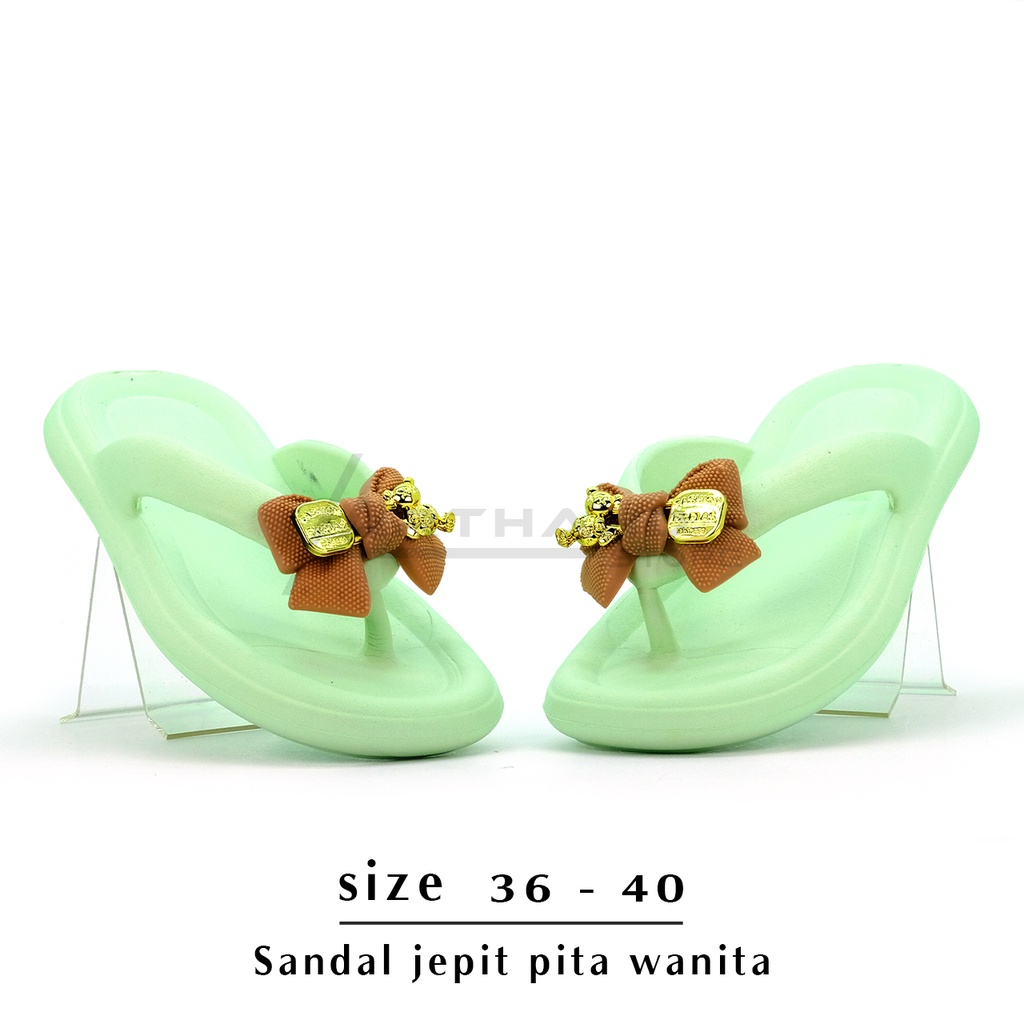 Arthand - Sandal Wanita Model Jepit Jelly Pita Kekinian New