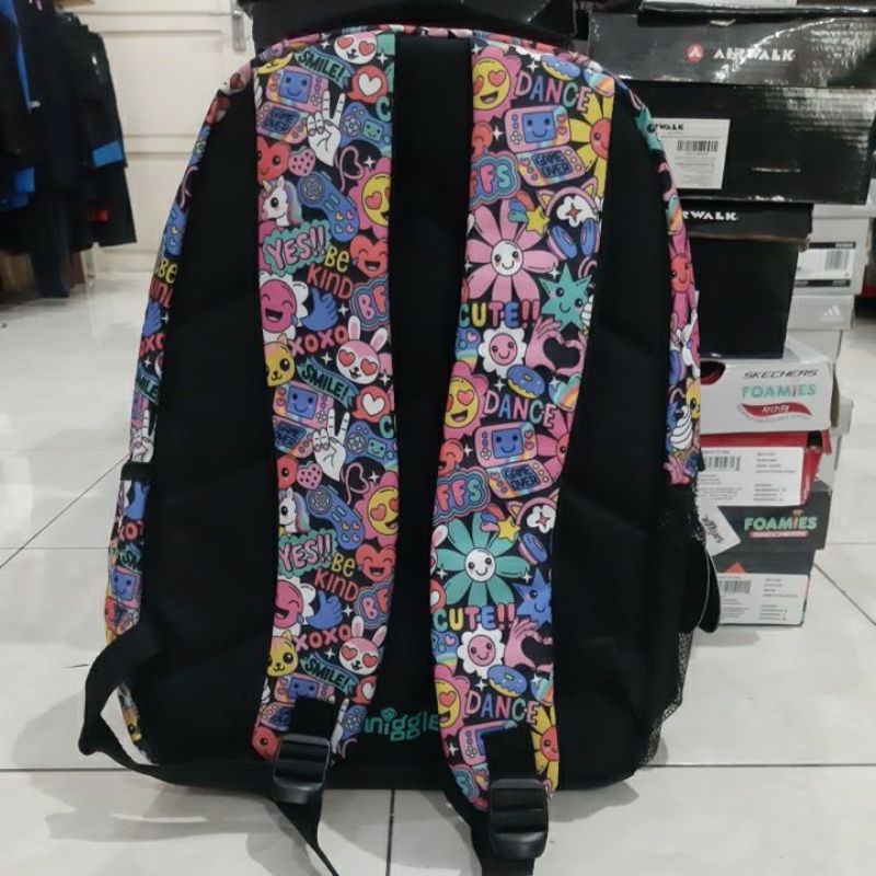 Tas Smiggle Attach Backpack