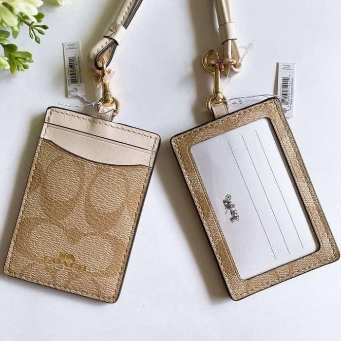 

Coach Lanyard Signature Khaki Multi - New With Tag HARGA DISKON