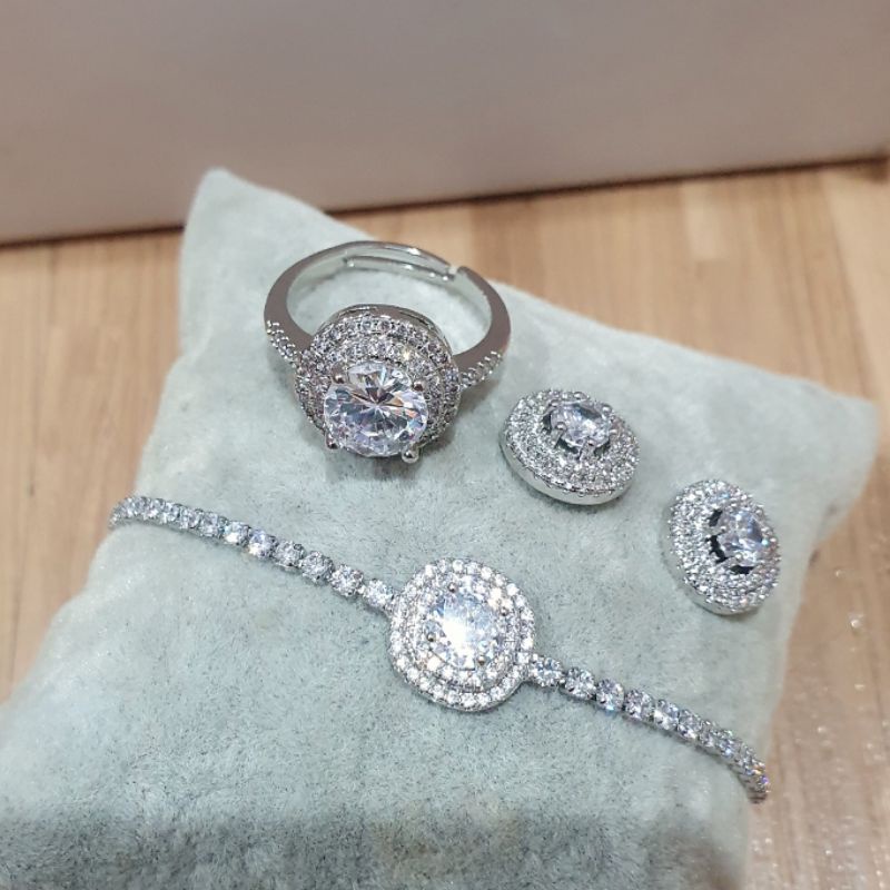 Gelang cincin anting Titanium silver mata kilau mirip emas asli Premium Quality Anti karat anti alergi Stainless steel branded band Silver G002