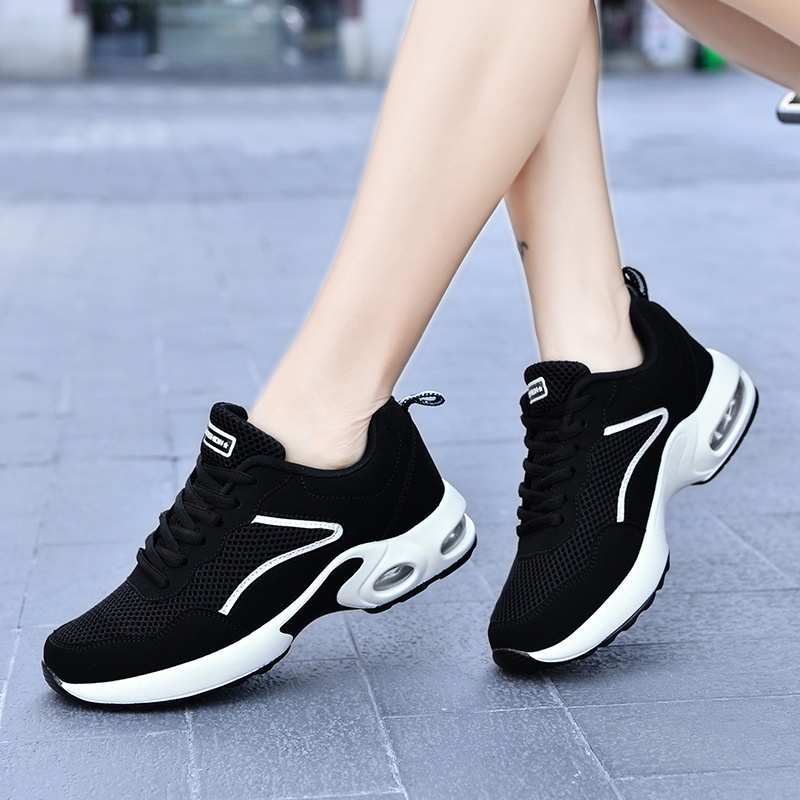 GROSIRTAS LV0209 Sepatu Sneakers Wanita/Sepatu Hitam Running List Import