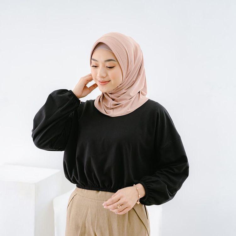 Jilbab Sport Jilbab Instan Hijab Sport Jersey Premium Olahraga Volly Basket Futsal UK S M L-5