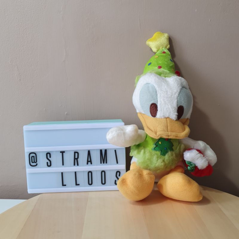 BONEKA DONALD DUCK CHRISTMAS  SEGA AMUSE