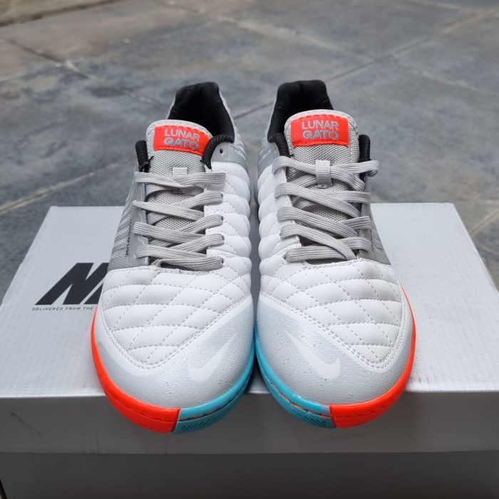 SEPATU FUTSAL NIKE LUNAR GATO2 WHITE MULTICOLOUR IC