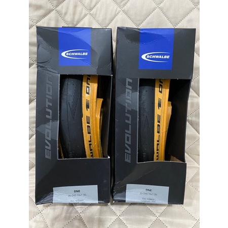 BAN LUAR SCHWALBE ONE 16 X 1.35 TAN WALL KEVLAR