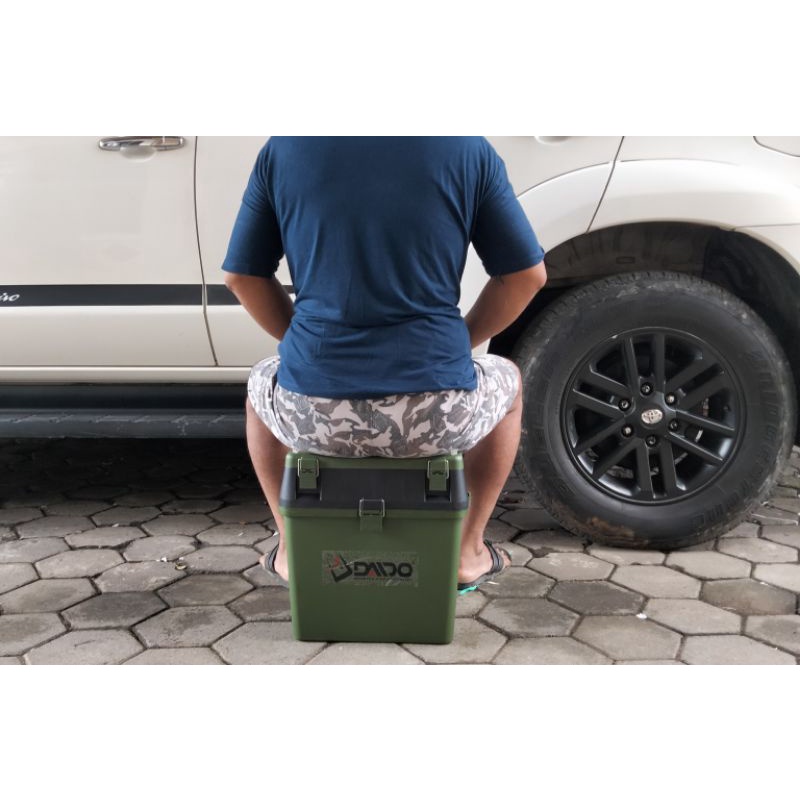 Box Pancing Tackle Box Daido ZY 002