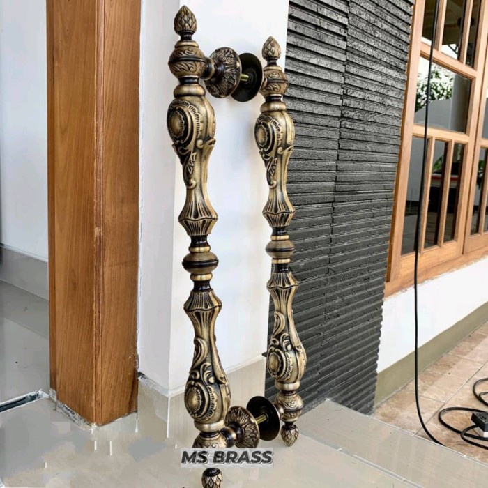 Handle Pintu Rumah Gagang Pintu Rumah Kuningan Motif Ukir 60 cm