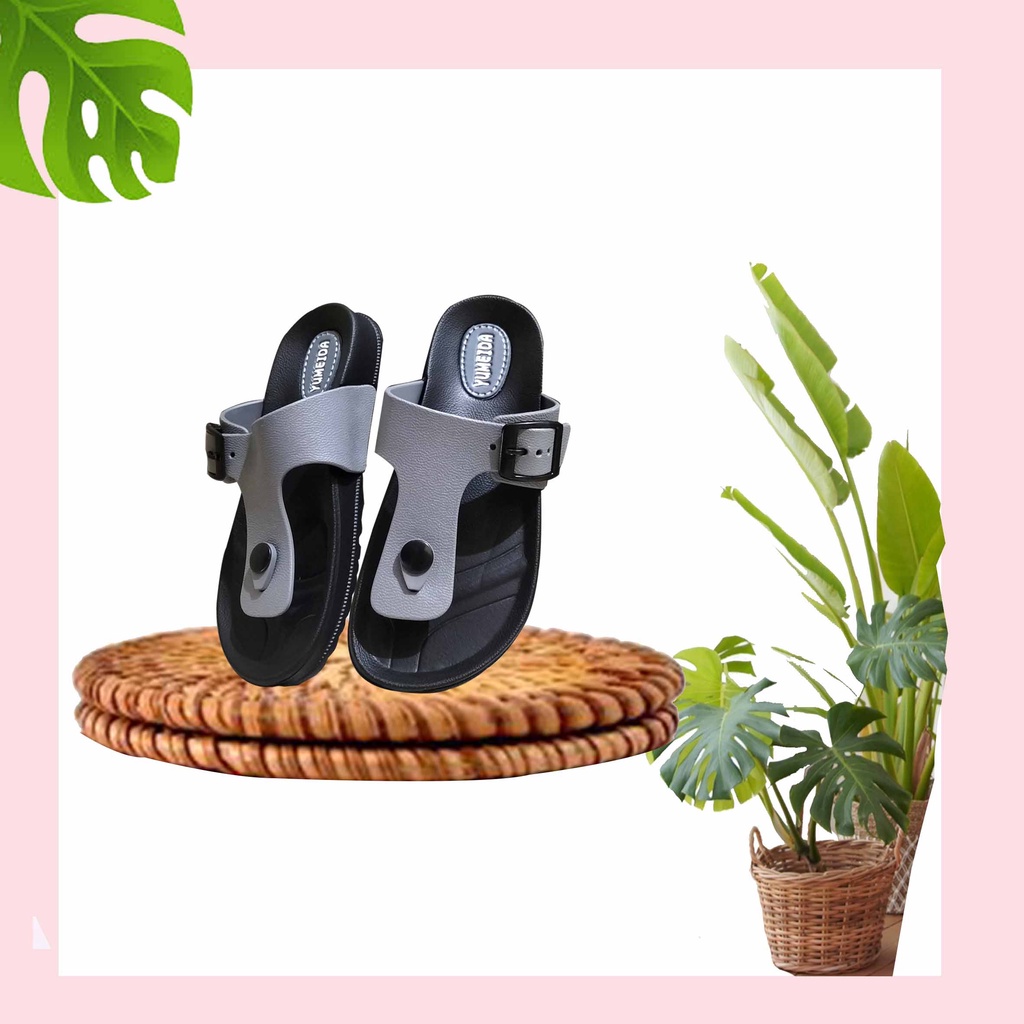 Sepasang Sandal Anak Laki laki Bahan Karet Anti Slip