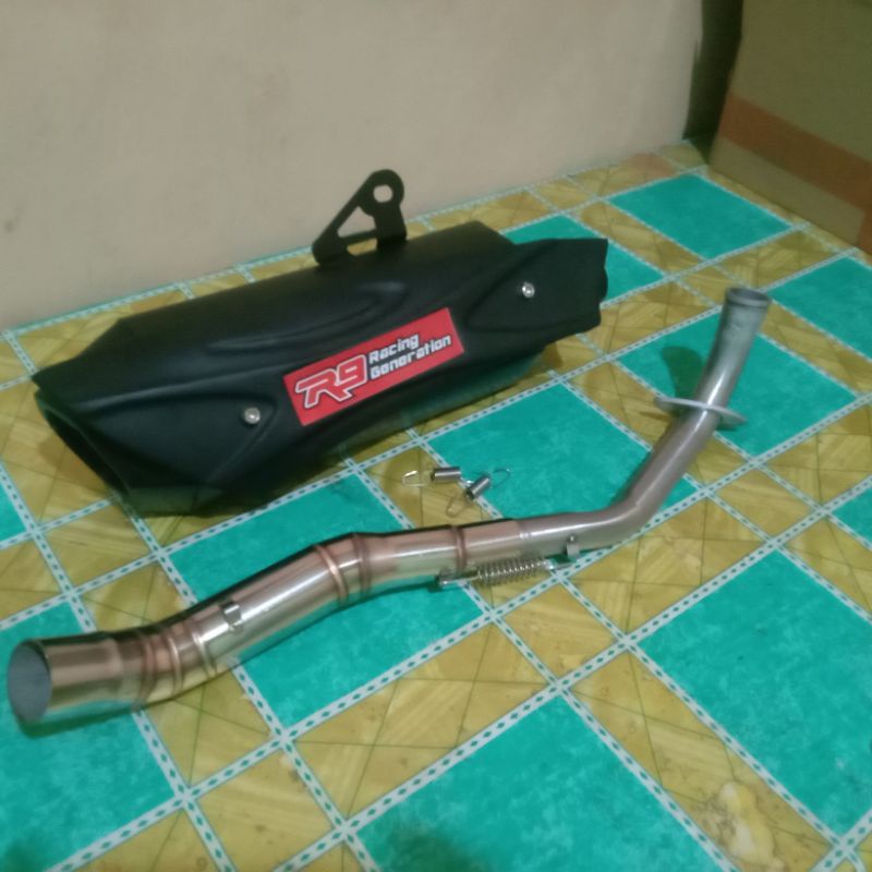 knalpot R9 Misano baasss ademm inlet 38 mm untuk motor Genio scupy new Beat new