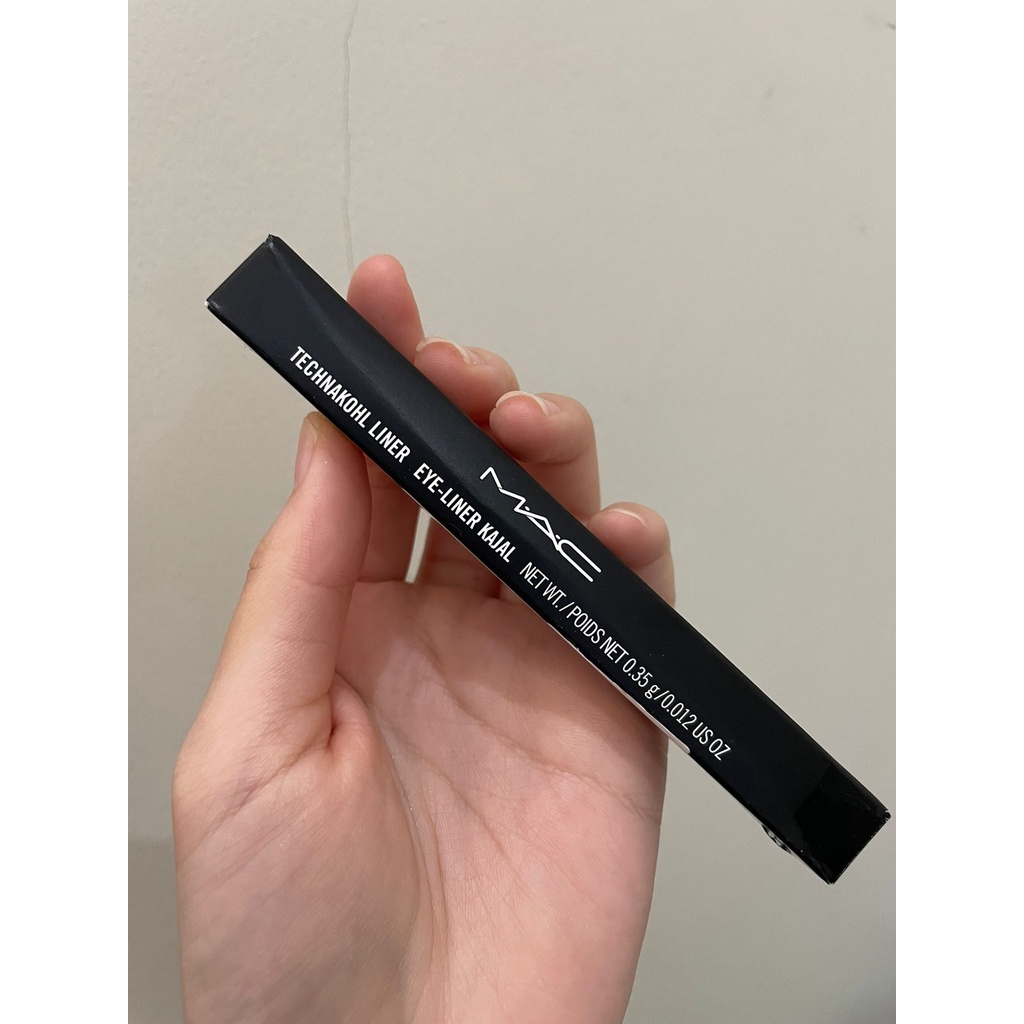 (NEW) MAC COSMETICS Technakohl Eyeliner Liner Kajal full size 0.35gr shade Graph Black Graphblack ey