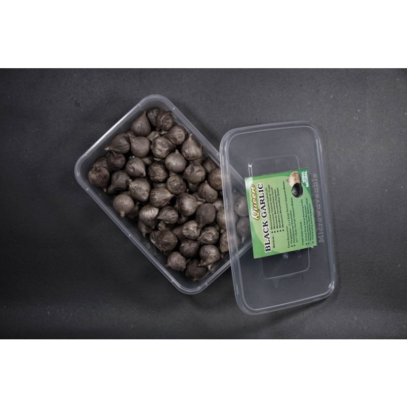 

Bawang Hitam atau Black Garlic