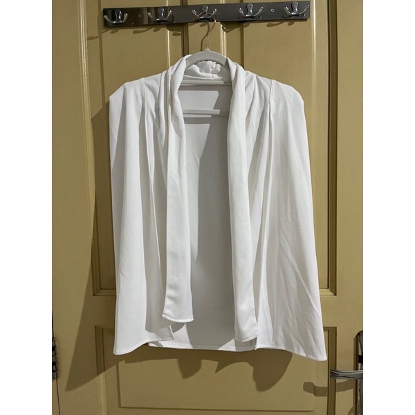 Cape blazer white putih