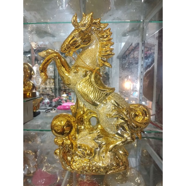 PATUNG KUDA EMAS BAHAN KERAMIK IMPORT