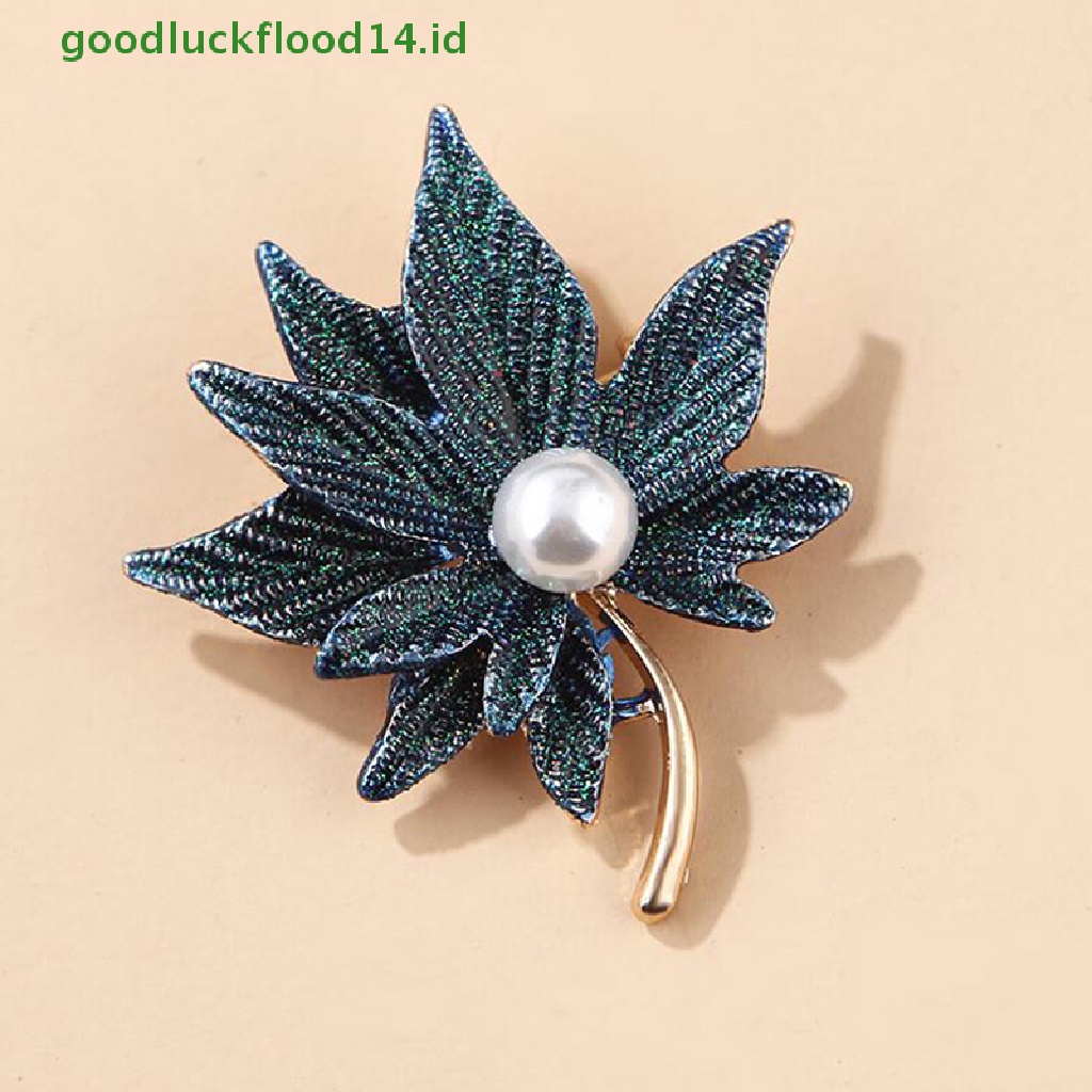 [GOOGFOUR] Mode Double-layer Maple Leaves Bros Mutiara Syal Topi Pin Pernyataan Perhiasan [TOP]