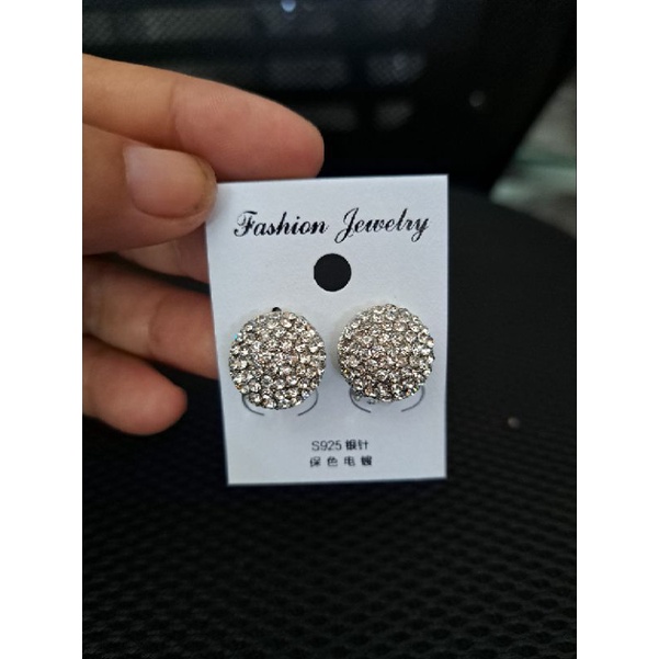 anting jepit korea/anting klip/giwang /giwang pengantin