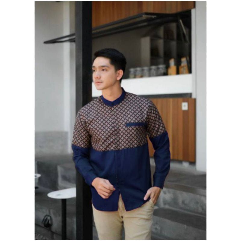 Baju Koko Pria Lengan Panjang Motif Kobata Kombinasi  Warna  Batik
