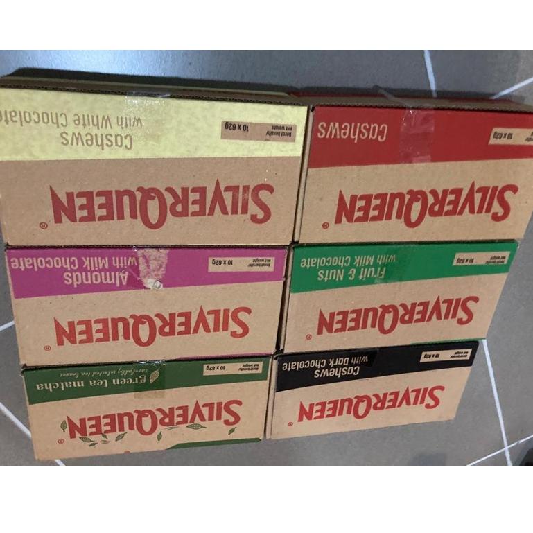 

Produk SILVERQUEEN 58 Gram / 62 gr ISI 10 PCS BOX UK. BESAR - COKELAT SILVER QUEEN 58 GR X 10PC All Varian QR6