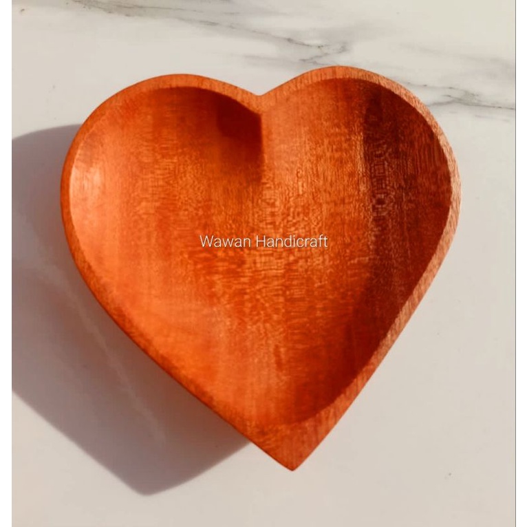 piring kayu/piring saji/piring sambal karakter Love kayu mahoni (Love L)