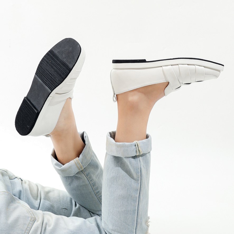 Sepatu Loafers Wanita Big Size / Sepatu Loafers Korean Style / Sepatu Kulit Sintetis Hitam Flat Wanita TINOCHI AMMY