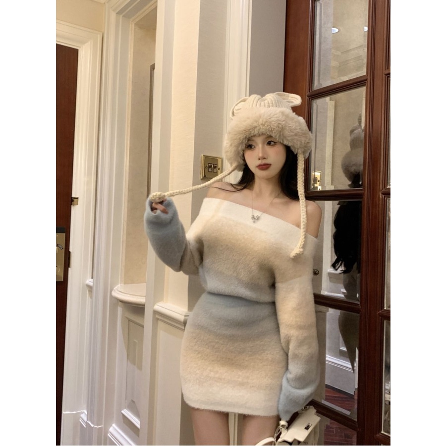 ✠∏✤Single/Dua Potong Warna Gradien Satu Bahu Lengan Panjang Rajutan Kemeja Wanita High-End Temperamen Pendek sweater Top