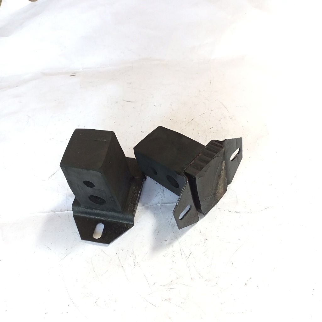 Karet Stopper Avanza Xenia Stoper bantalan body Sasis belakang tinggi 8 cm sd 10 cm harga per 2 pcs