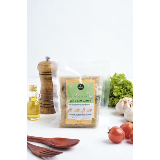 

cah ayam jamur organik - Di buat dari ayam organik dan jamur organik yang cocok untuk menu gaps dan mpasi (cocok untuk makanan bayi & balita ) juga sebagai BB booster serta makanan organik siap saji atau makanan instan