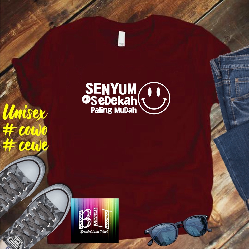 COD/ KAOS SENYUM SEDEKAH LENGAN PENDEK/KAOS KEKINIAN//KAOS DAKWAH ISLAM/KAOS SANTRI SANTRIWATI/KAOS HITS 2023/KAOS ISLAM PESANTREN /KAOS PRIA  DAN WANITA