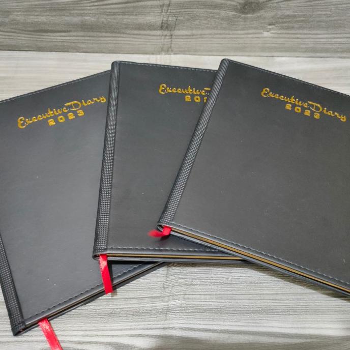 

Buku Agenda Harian Executive Diary 2023 / Agenda Executive Diary 2023