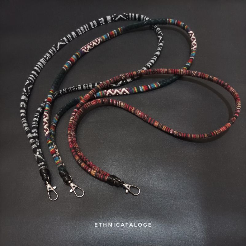 

LANYARD gantungan id card tali tenun bulat etnik tebal 5mm / id card lanyard strap