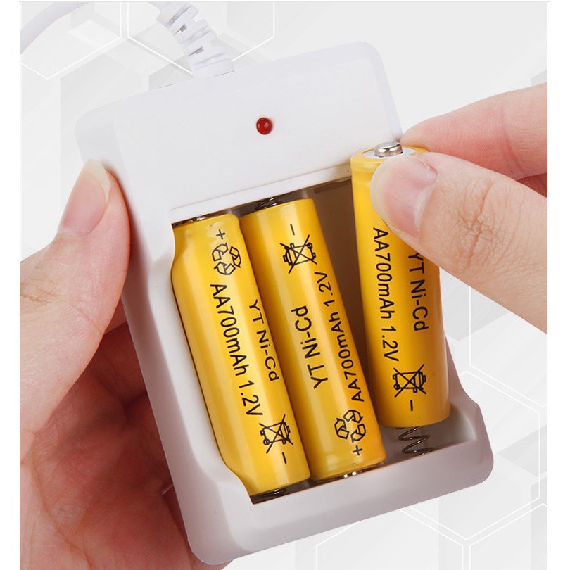 [HKL] Battery Baterai Batre Cas AA 1000 mAh AAA 600 mAh / Baterai Charger 3 Slot USB / Rechargeable Baterai