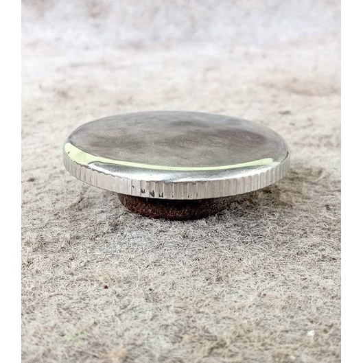 tutup tangki cb100 ori tutup tengki cb100 ori tutup tangki Honda Cb ori tutup tangki Honda S90z ori 