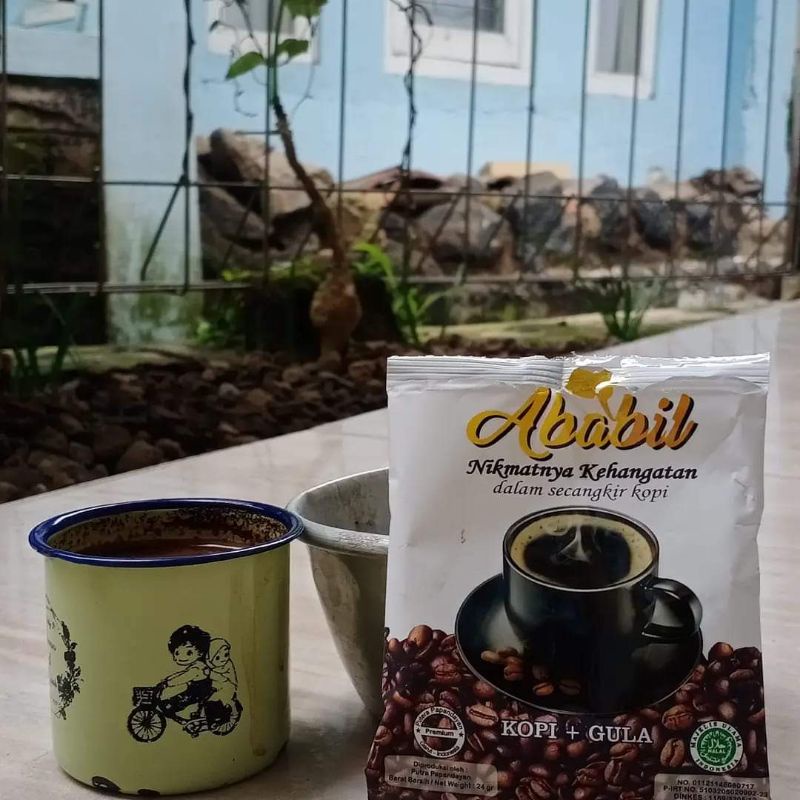 

1Dus kopi ababil isi 12 renceng