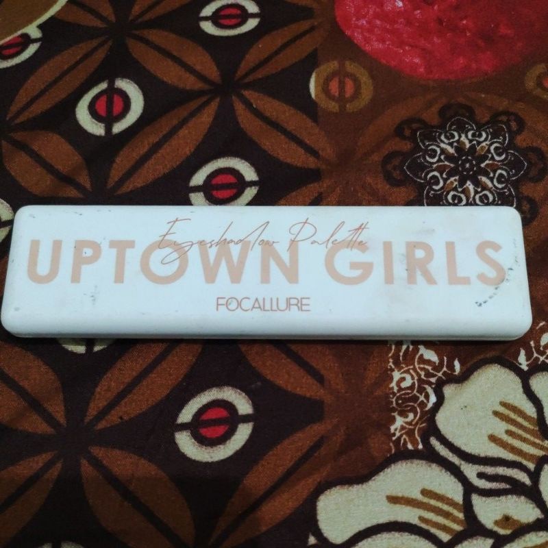 Focallure 10 Colour Eyeshadow Pallete Uptown Girl- shade 03 SUNFLOWER AT SUNSET (preloved)