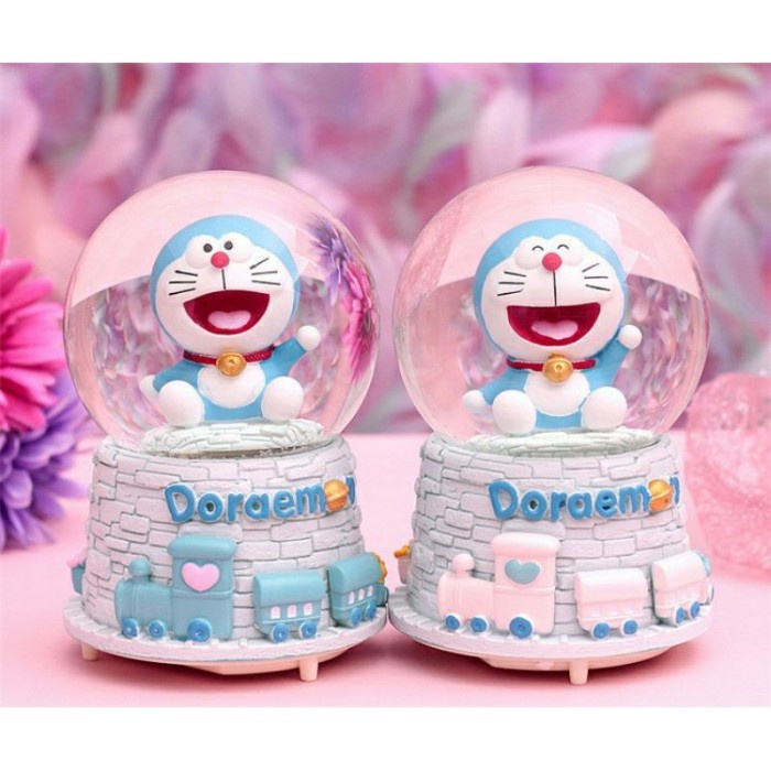 Kotak Musik Pajangan Snowball Bola Salju Kristal Hiasan Lampu Kotak Musik Doraemon