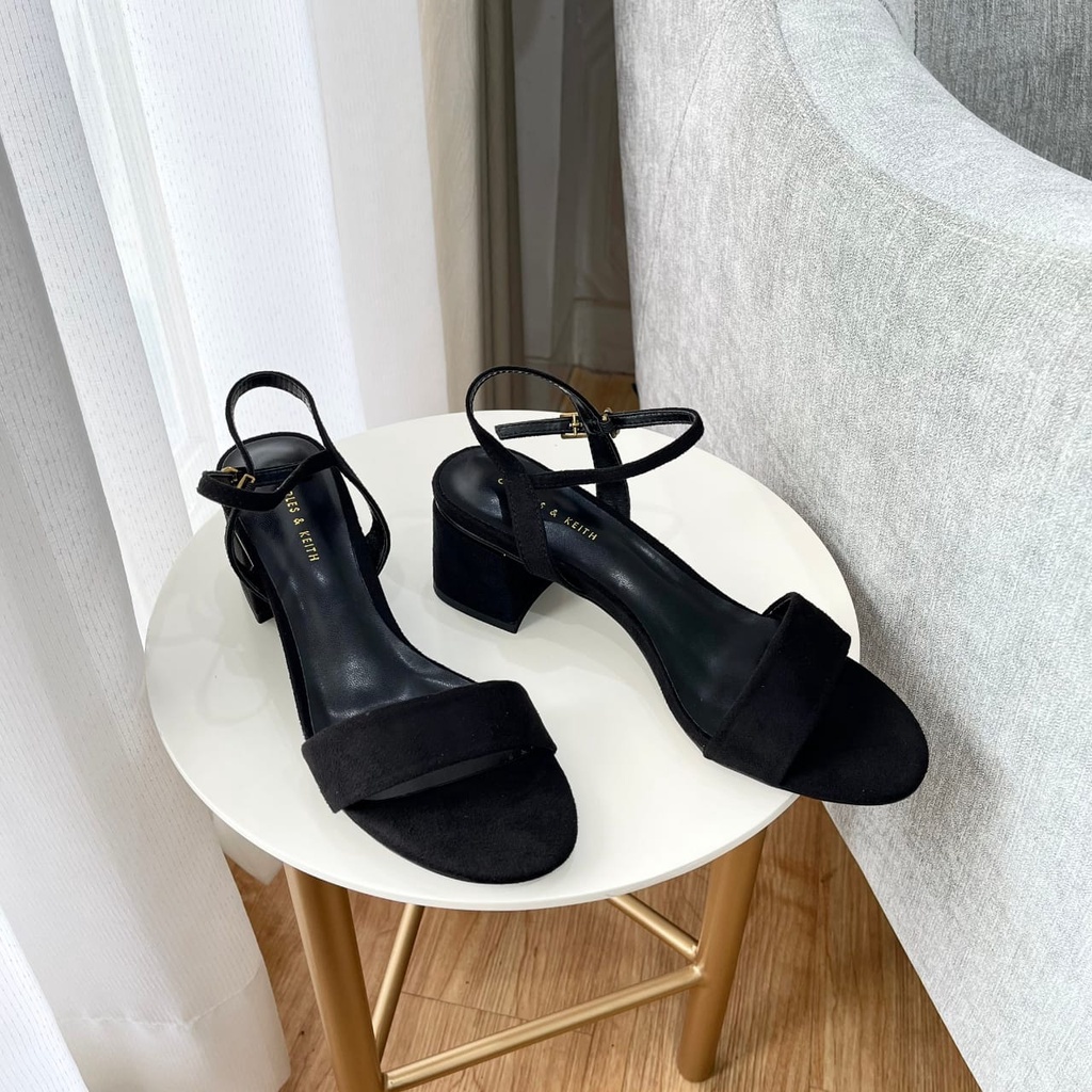 SANDAL WANITA CNK-3830 BLACK SUEDE HEELS 5CM