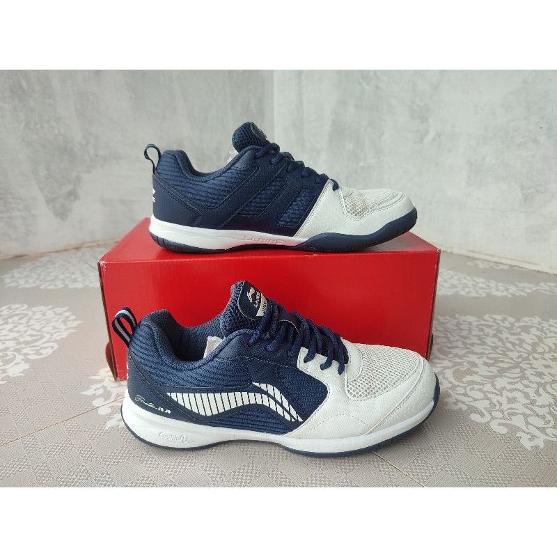 Sepatu Badminton Lining Attack G7