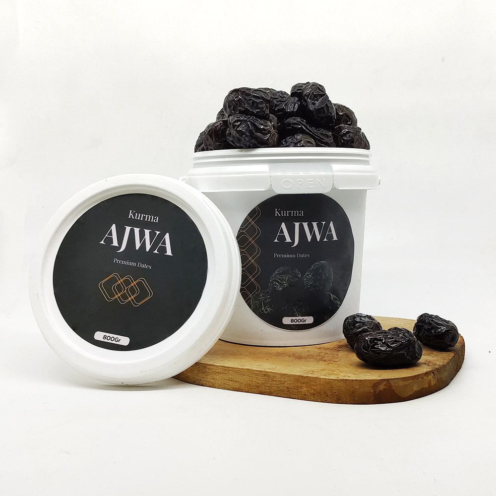 

KURMA AJWA 500 GRAM / Kurma Nabi Asli Madinah Premium Grade A / Kurma Sunnah Ajwa Premium Kemasan Ember - AYW